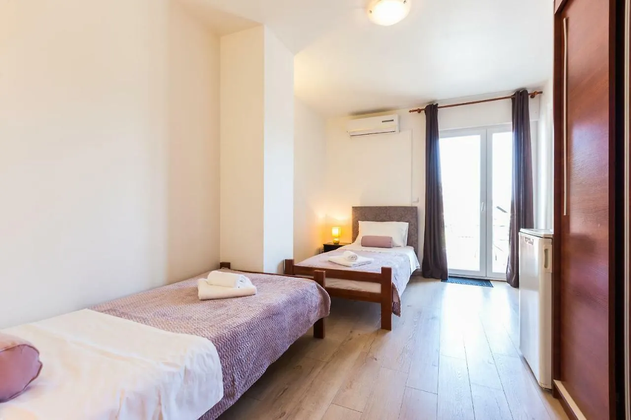 Pineta Rooms & More 扎达尔 招待所