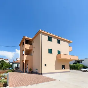 Robi , Trogir Kroatien