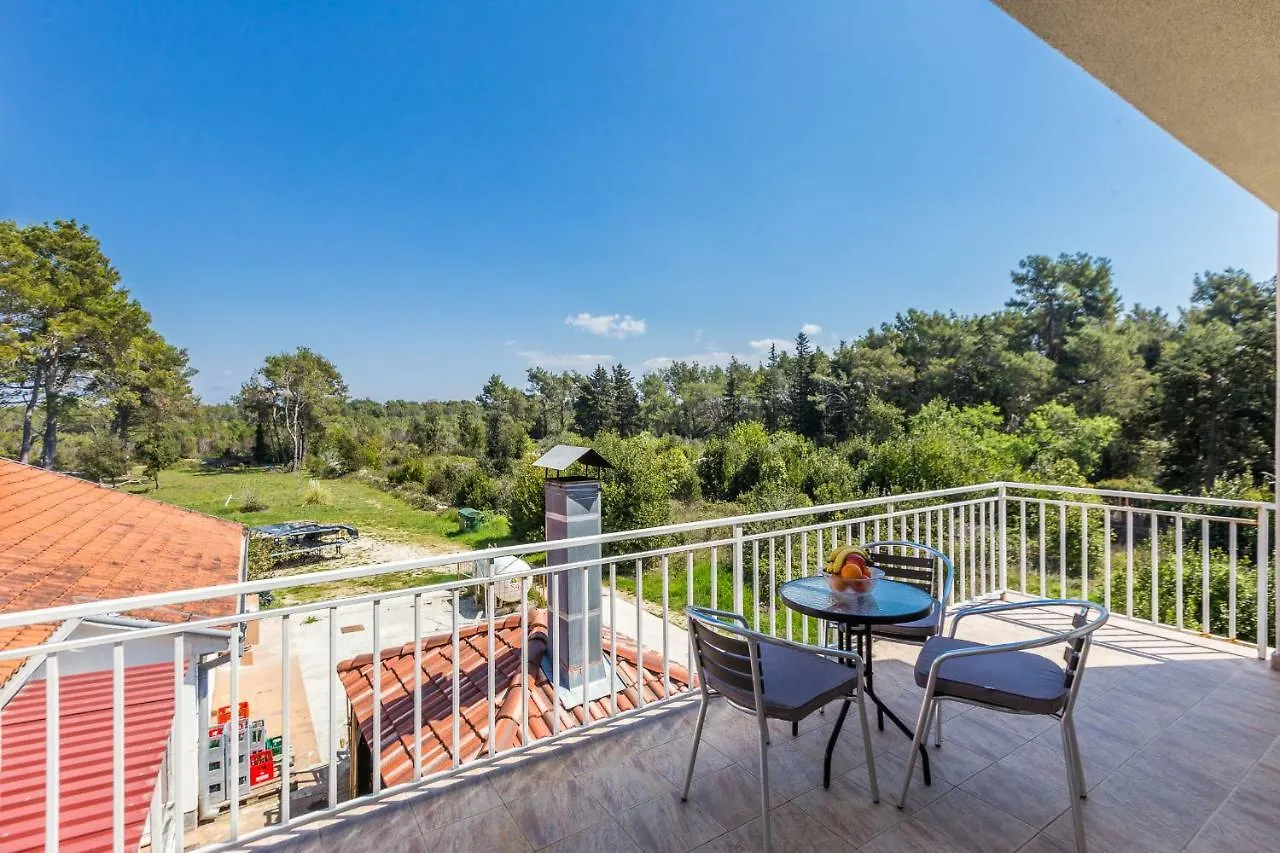 Pineta Rooms & More Zadar 3*,