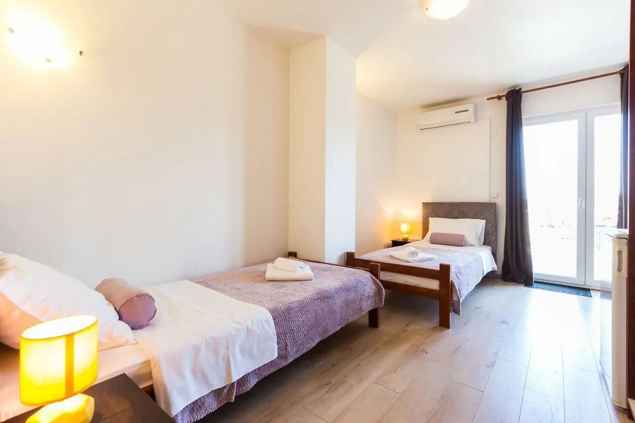 Pineta Rooms & More Zadar 3*,  Kroatien